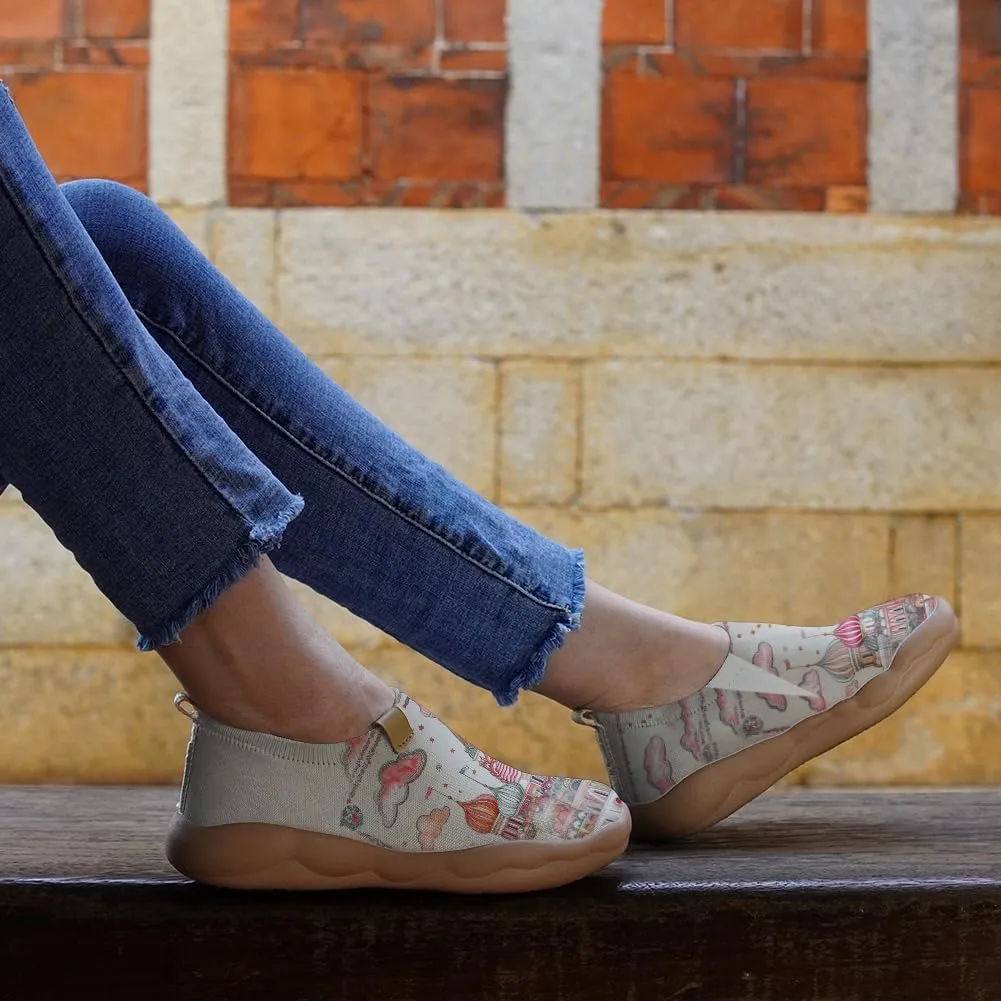 Women's Art Illustration Slip-on Shoes Vibrant Floral Casual Loafers Lightweight Comfortable Travel Footwear
